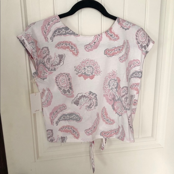Wilfred Tops - Wilfred Pink and Gray Paisley Tie-Front Crop Top